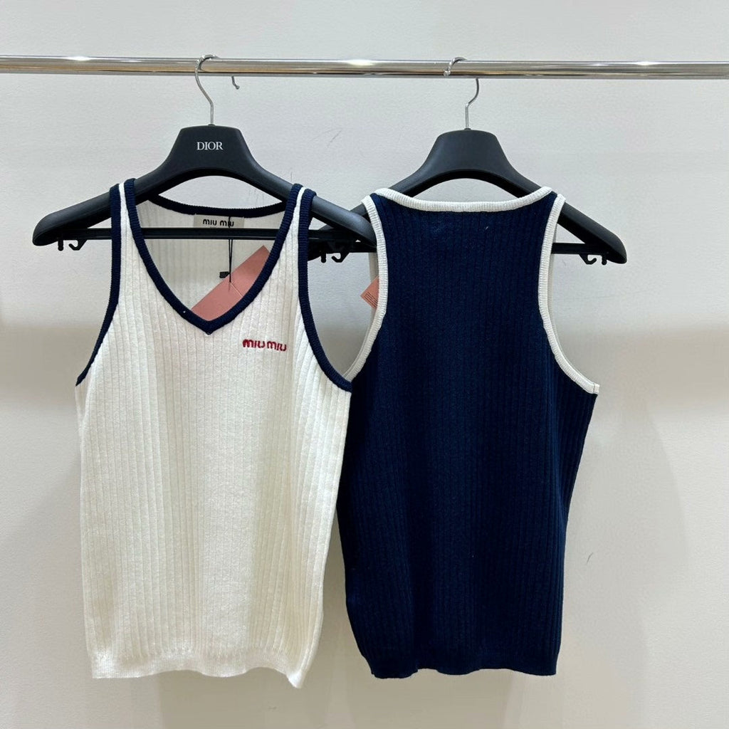25 Summer Letter Color-blocked V-neck Knitted Vest