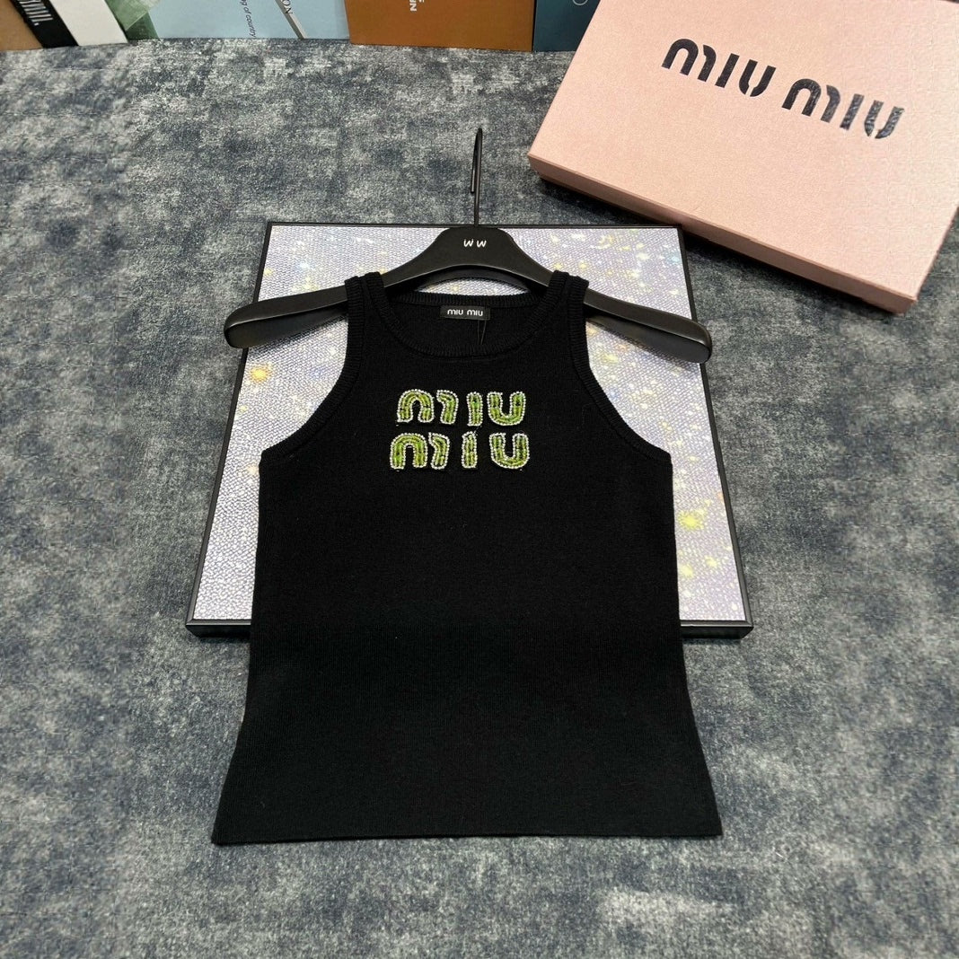 25 Early Spring Diamond Thread Slim Fit Knit Vest