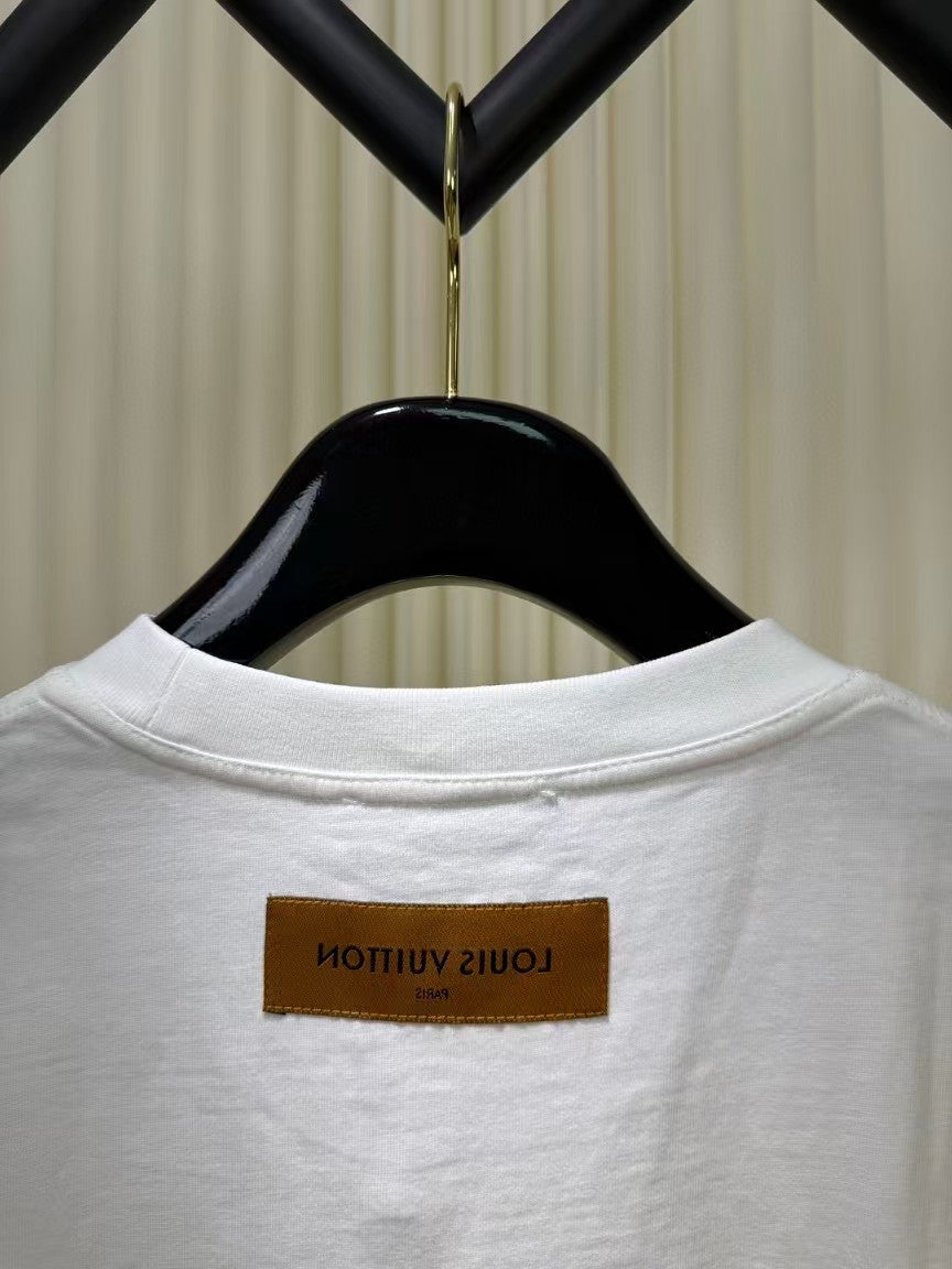 Logo embossed short sleeved T-shirt