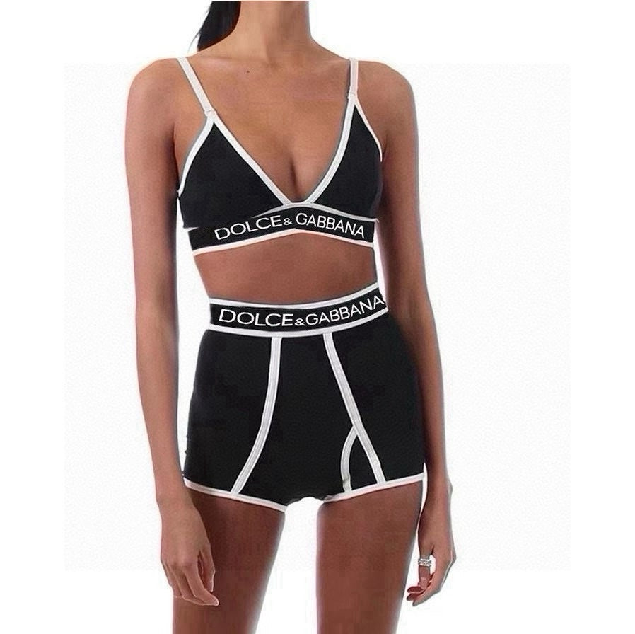 25 new summer two-piece swimsuits