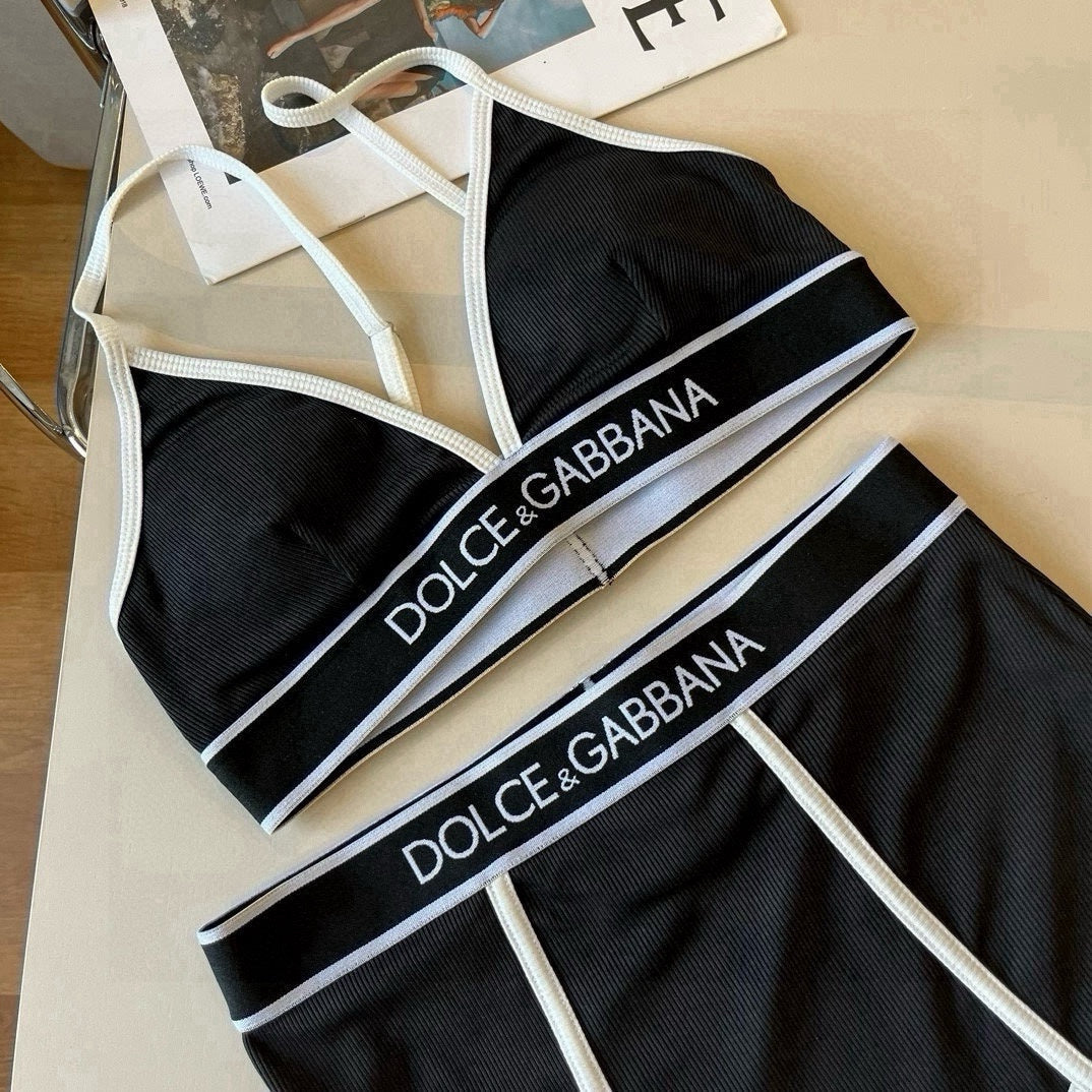 25 new summer two-piece swimsuits