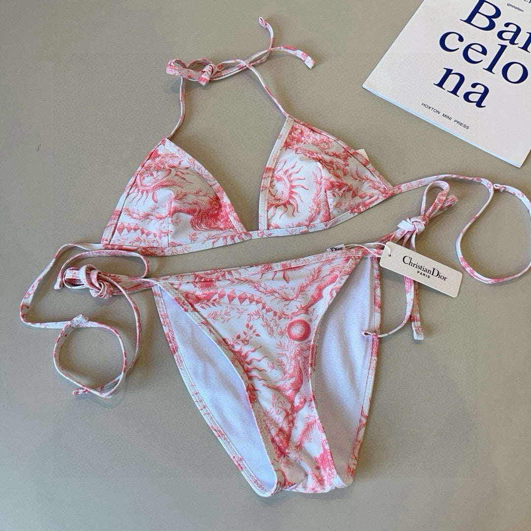 25 New Animal Print One-Piece Swimsuits for Summer