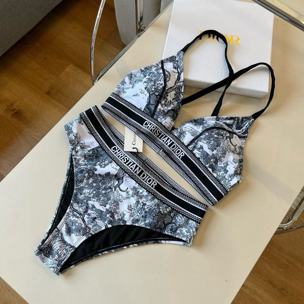 25 new summer two-piece swimsuits