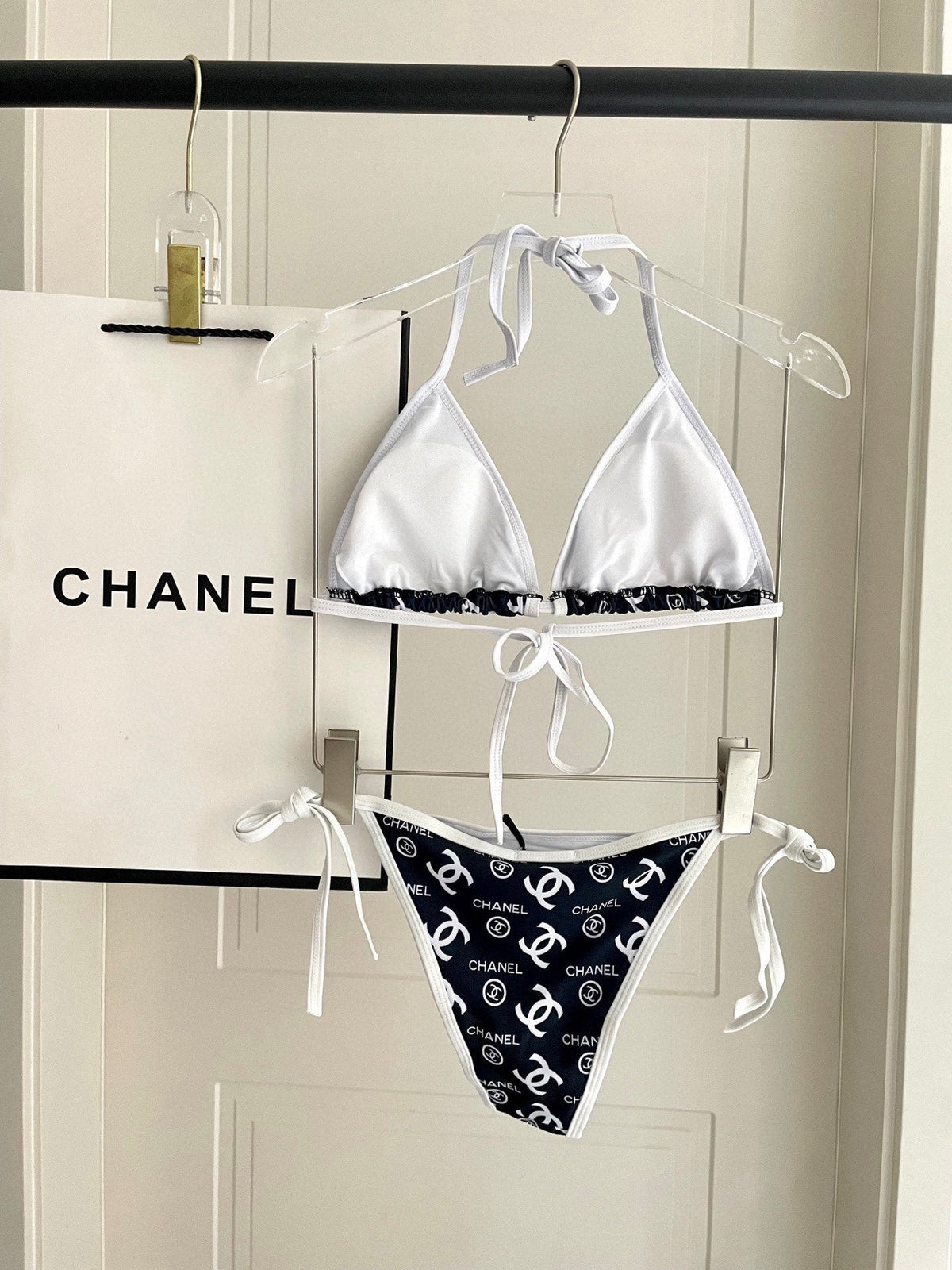 25 New style printed swimsuit