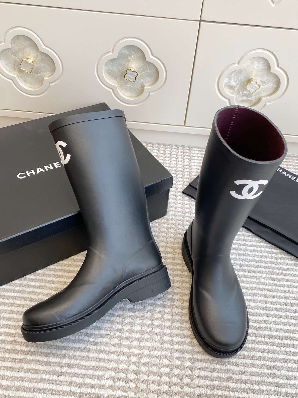 Color blocked long boots
