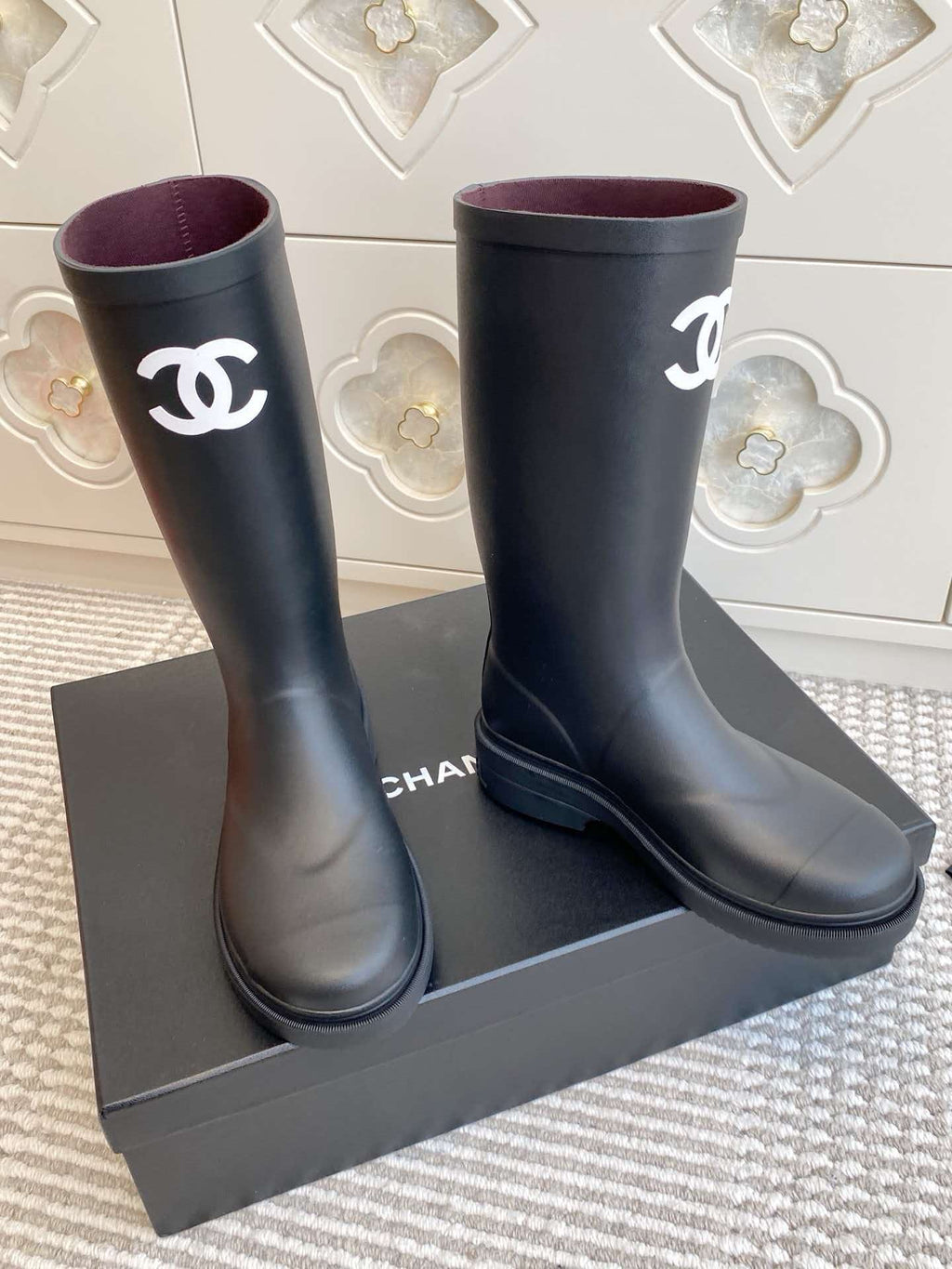 Color blocked long boots