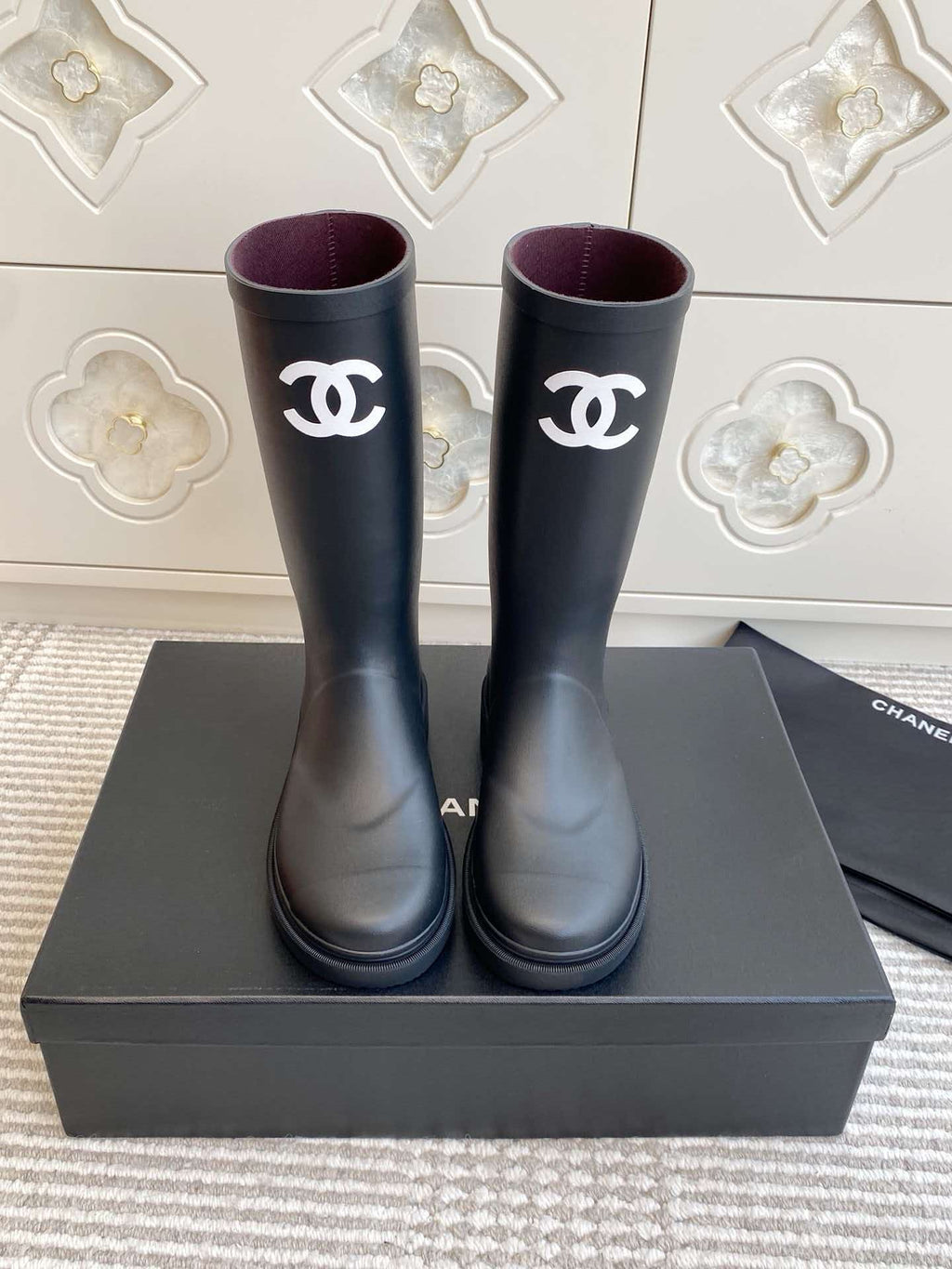 Color blocked long boots