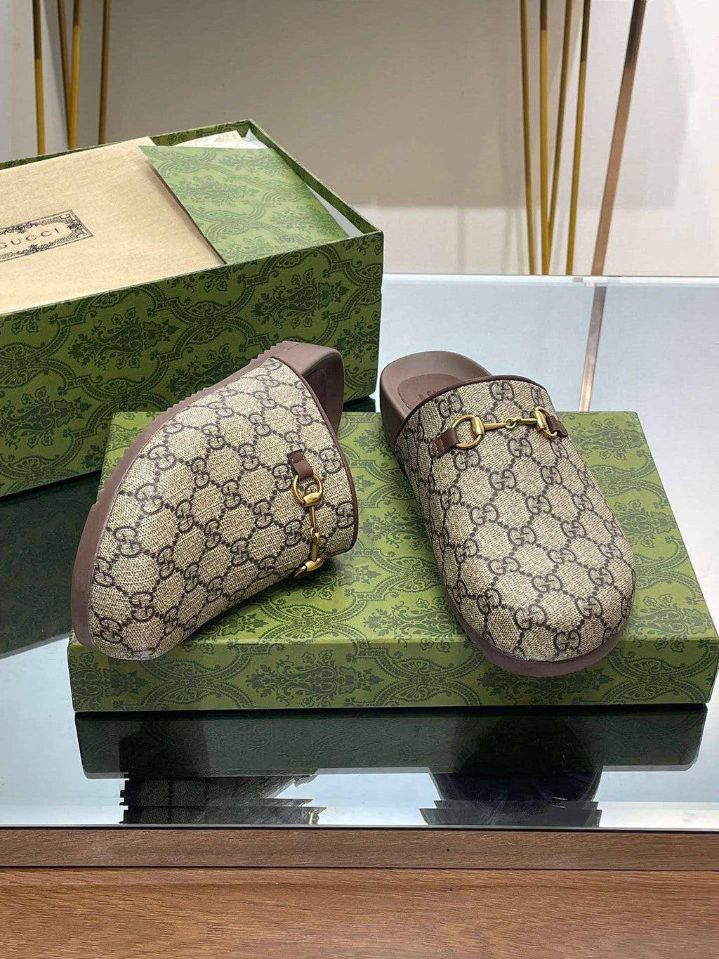 Spring and Autumn Welfare New Product Same gender Couple Shoes