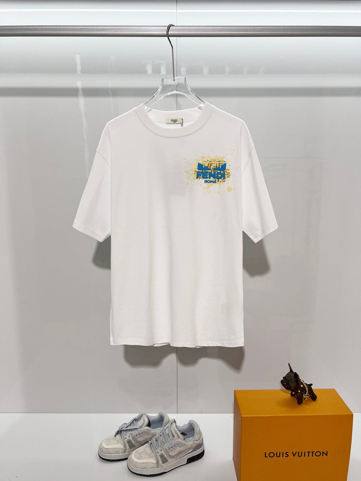 Little Monster Eye Foam Suede Offset Letter Round Neck T-shirt