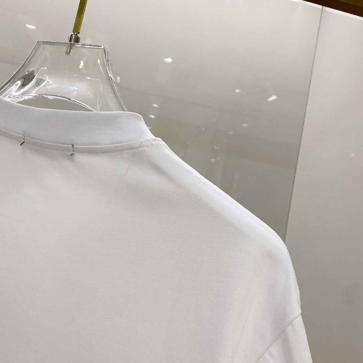 Chest sticker printed logo round neck short sleeved T-shirt 6
