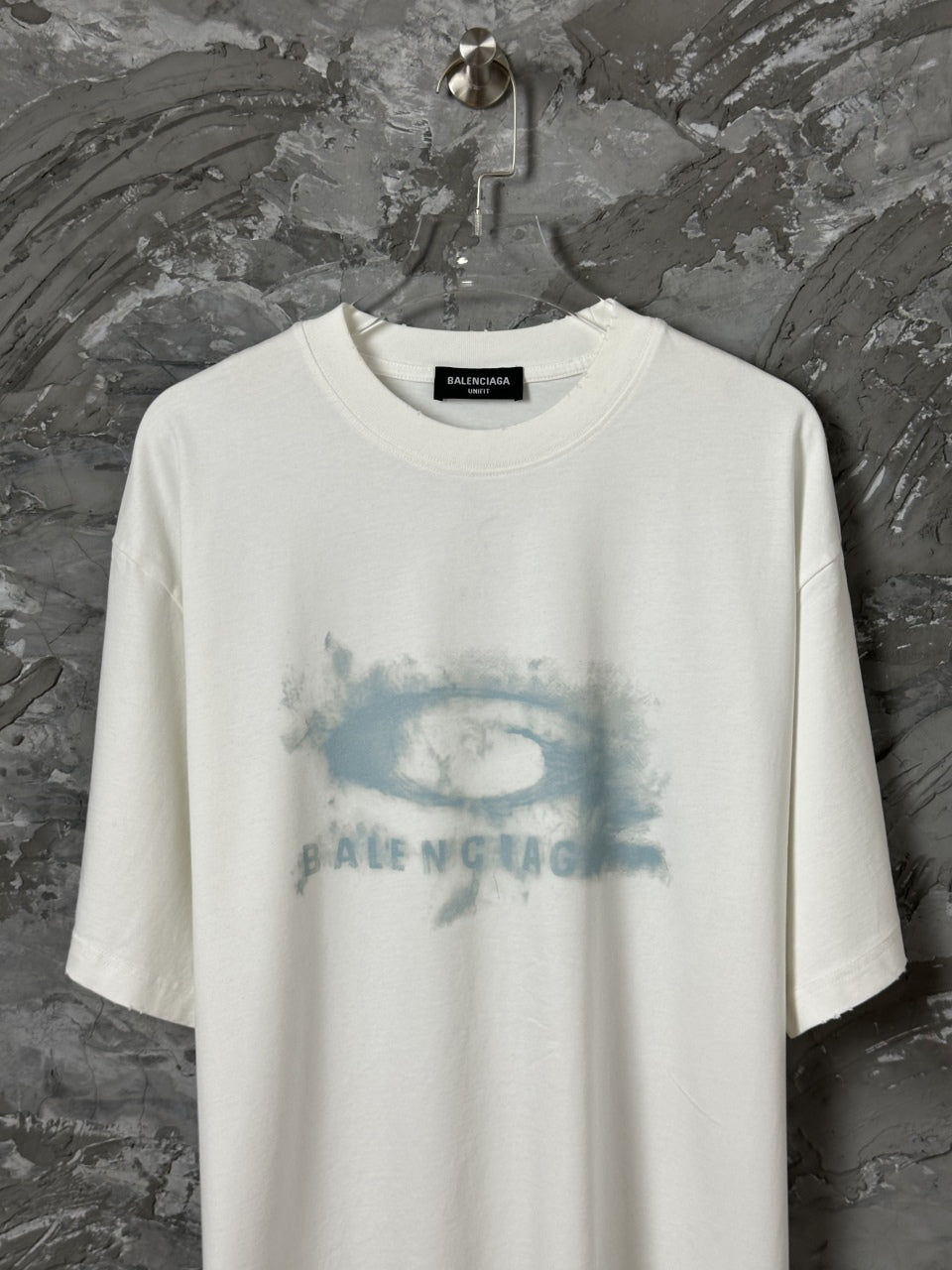 Loose fit version Unisex short sleeved t-shirt