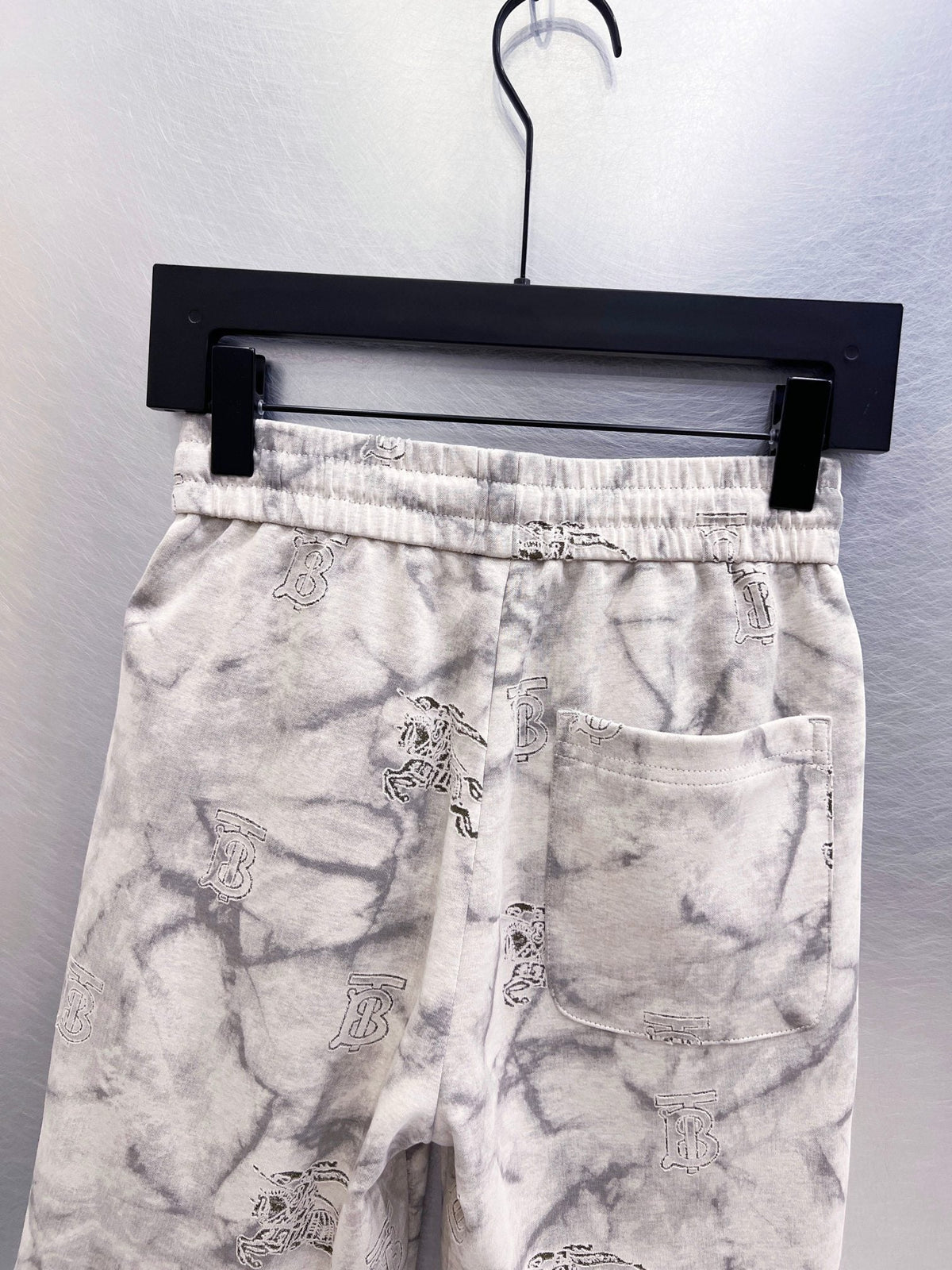 26 Summer New Men's and Women's Casual Shorts 6