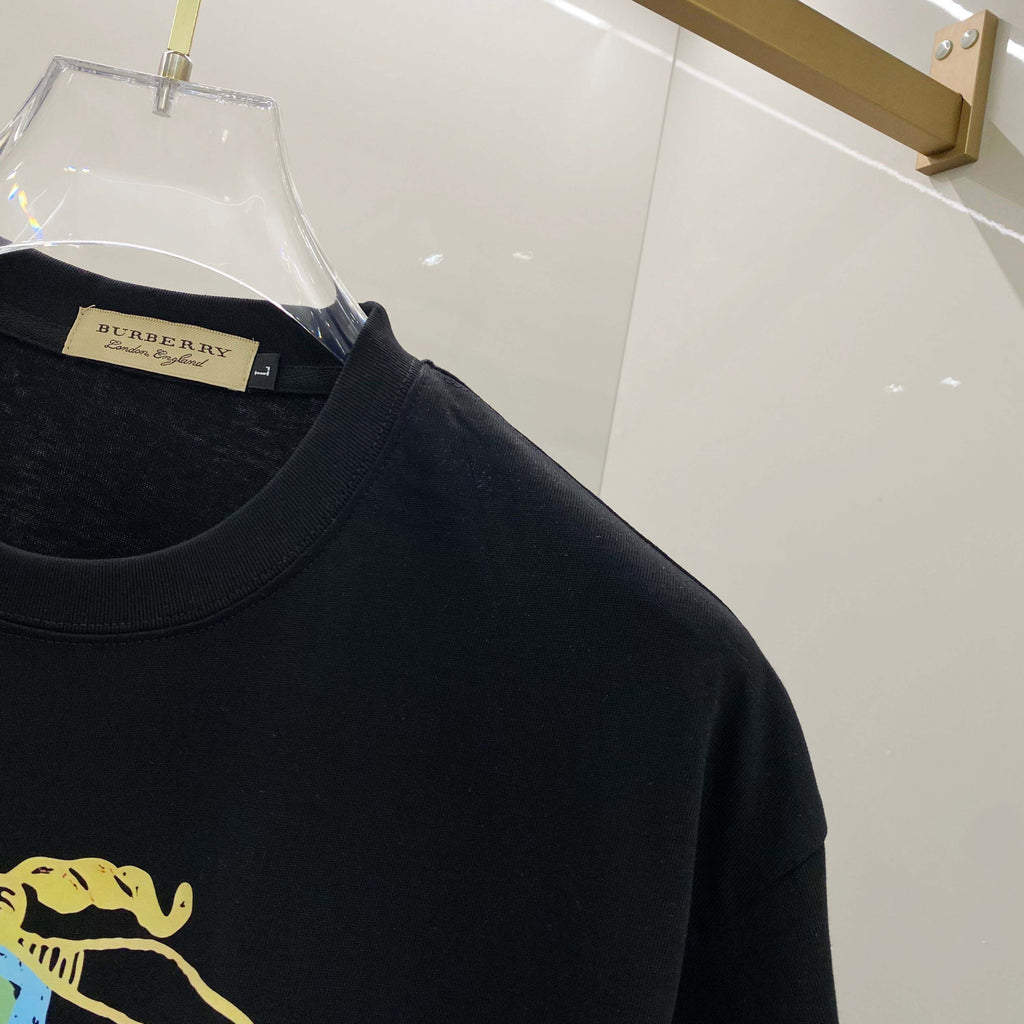 Chest sticker printed logo round neck short sleeved T-shirt 9