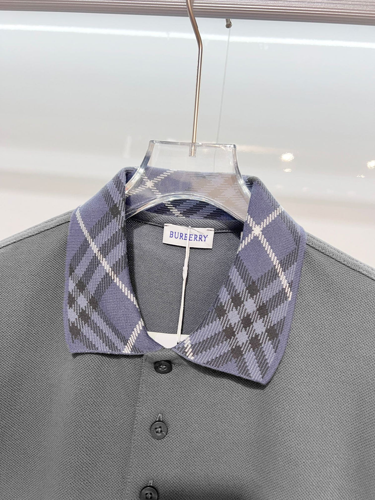 Color blocked flat collar classic plaid collar letter polo shirt