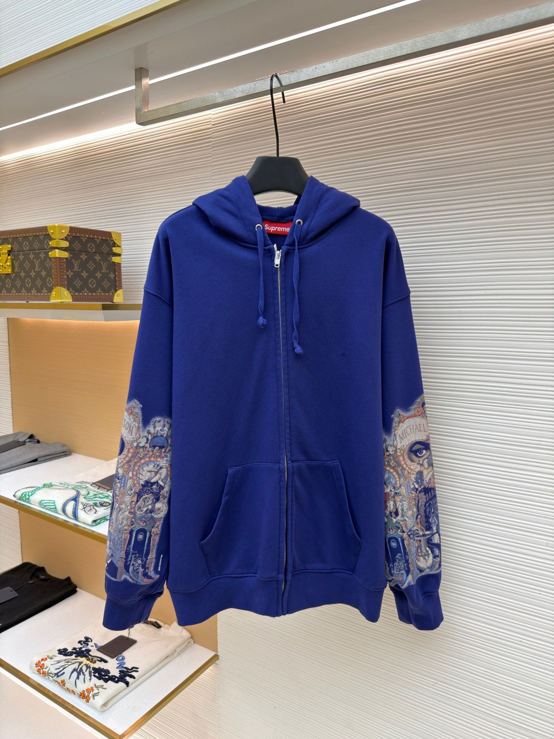 Sleeve eye print pattern hooded zipper sweatshirt