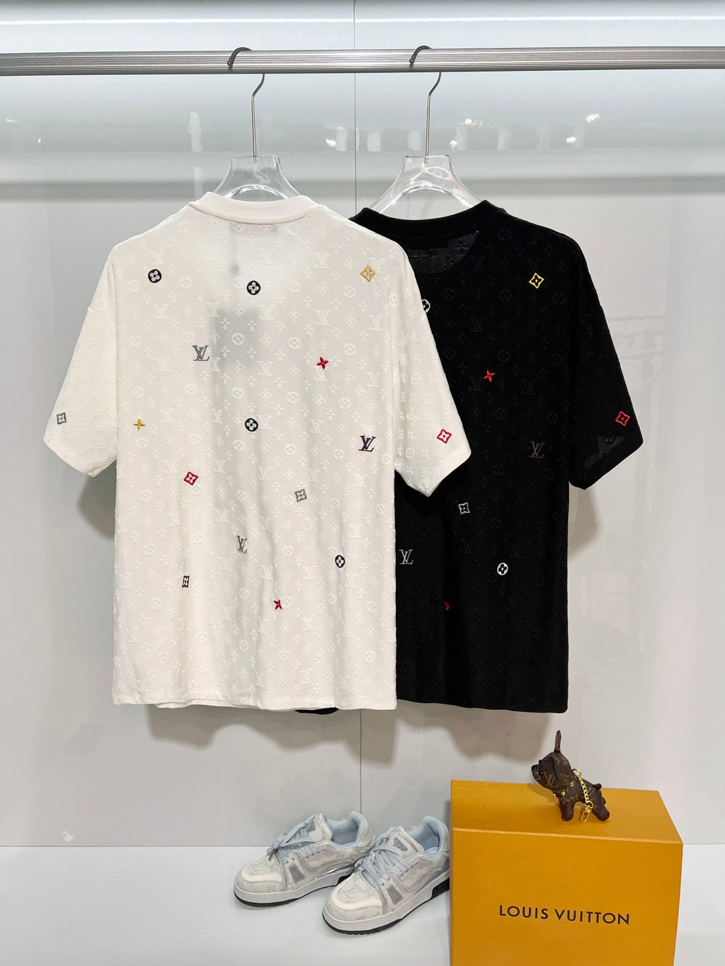 New full body floral letter T-shirt