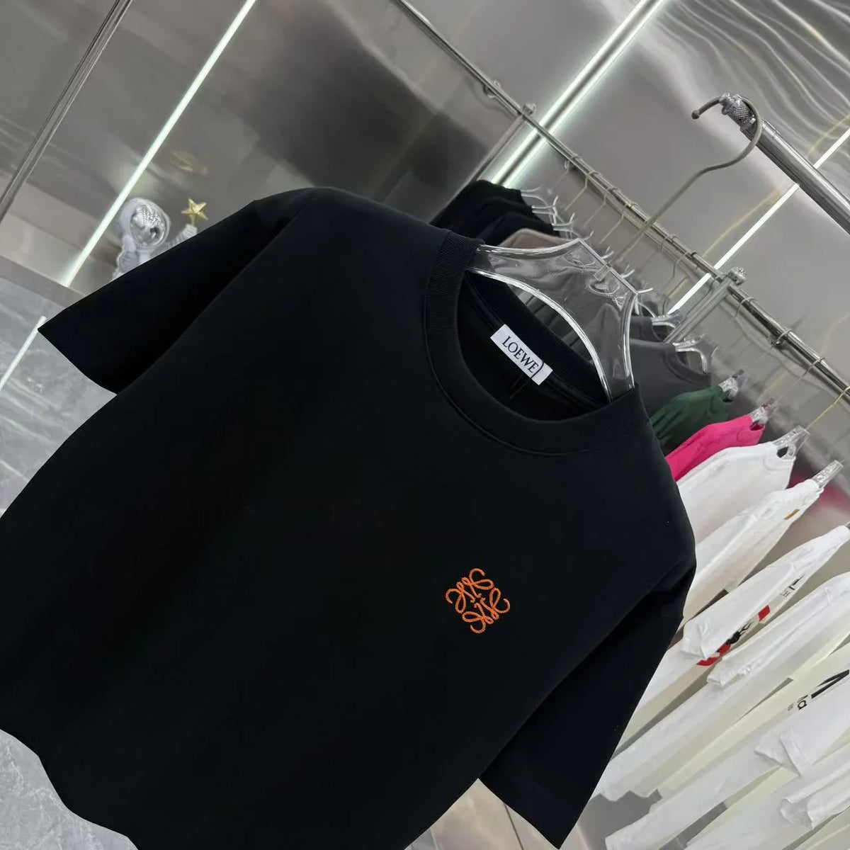 Autumn and winter new round neck short sleeved shirt