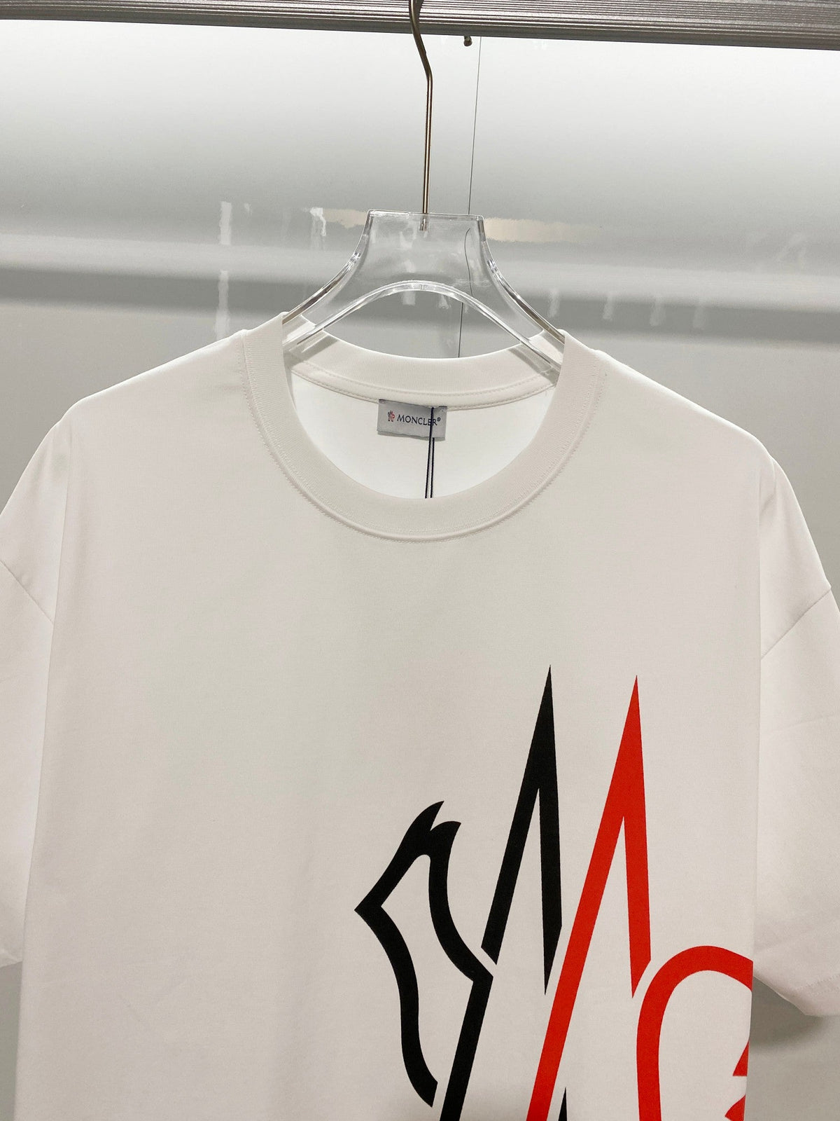 Arm Zhangzi Color blocked Round Neck T-shirt