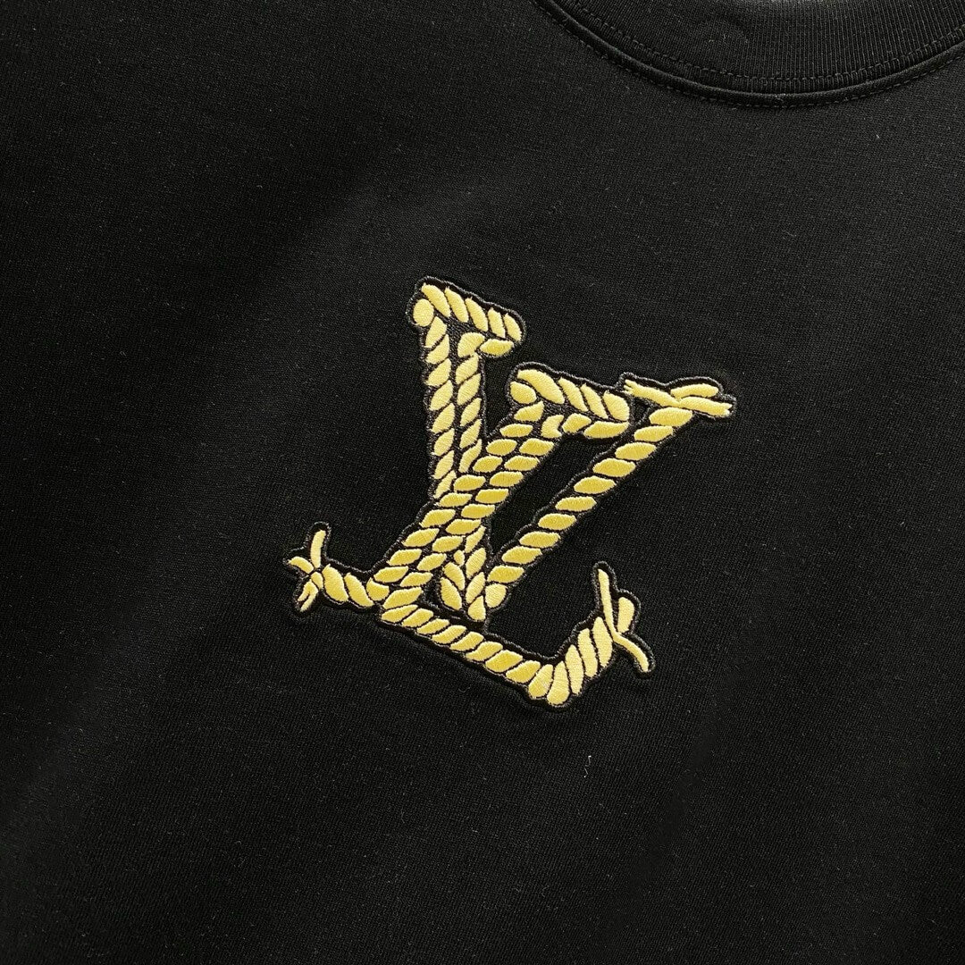 Rope Pattern Embroidery T Shirt