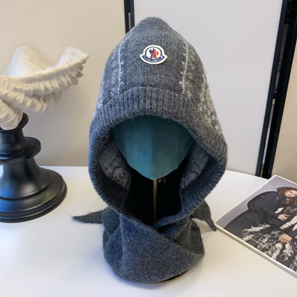 New Classic Scarf Hat Glove Set