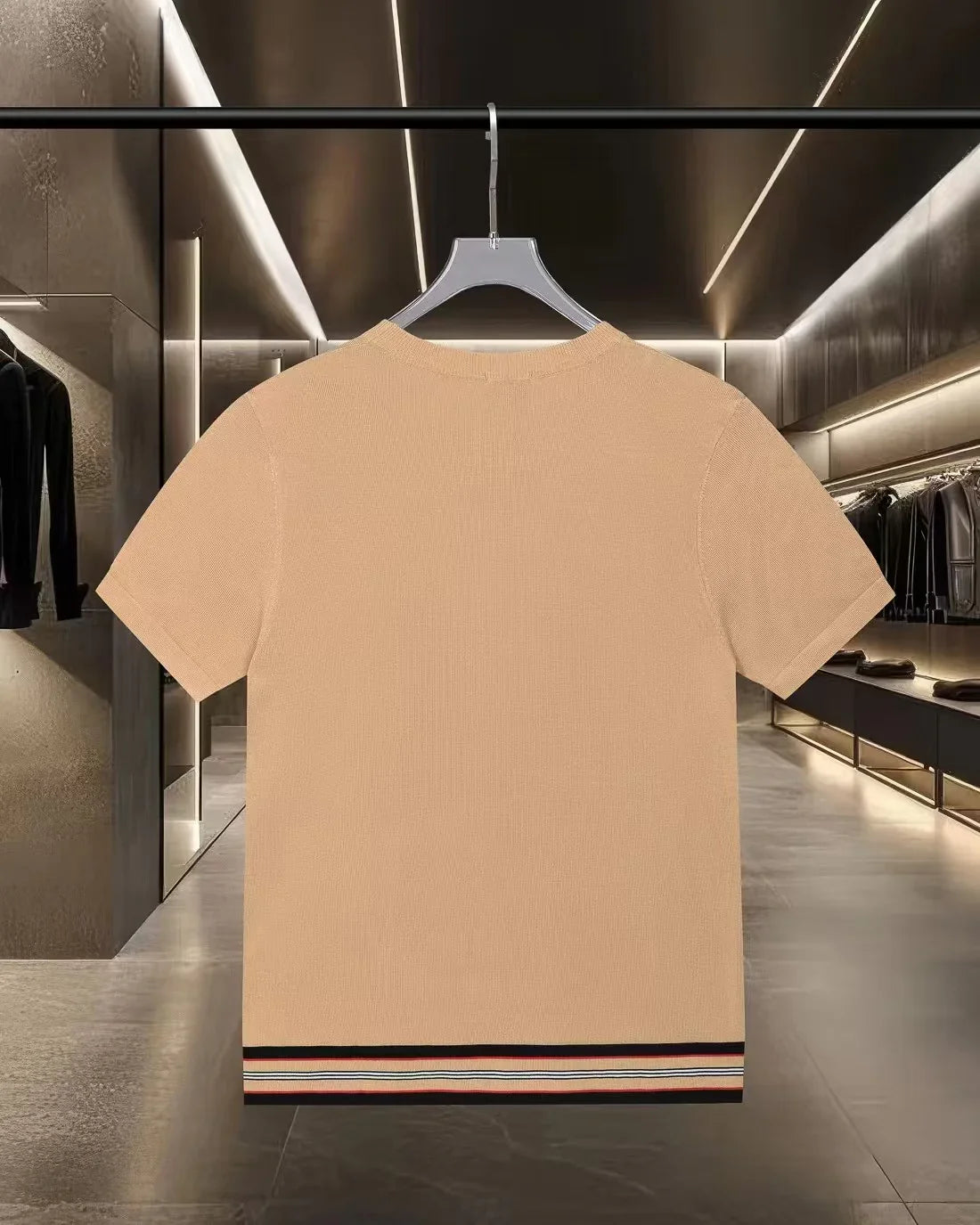 New striped knitted casual short sleeved T-shirt