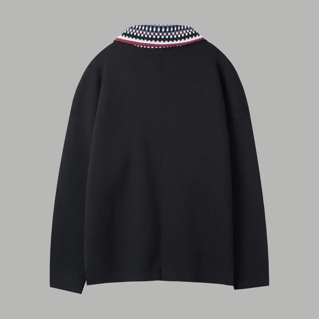 Knitted zipper jacket with grid collar and letter stickers