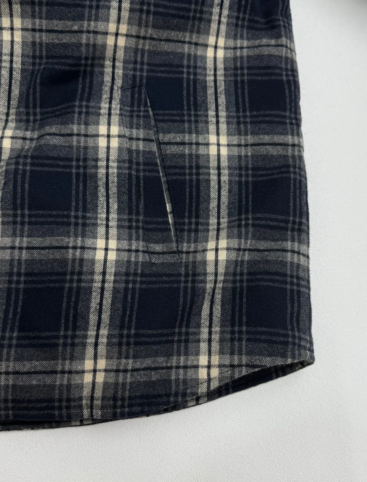 Cashmere plaid hooded clip