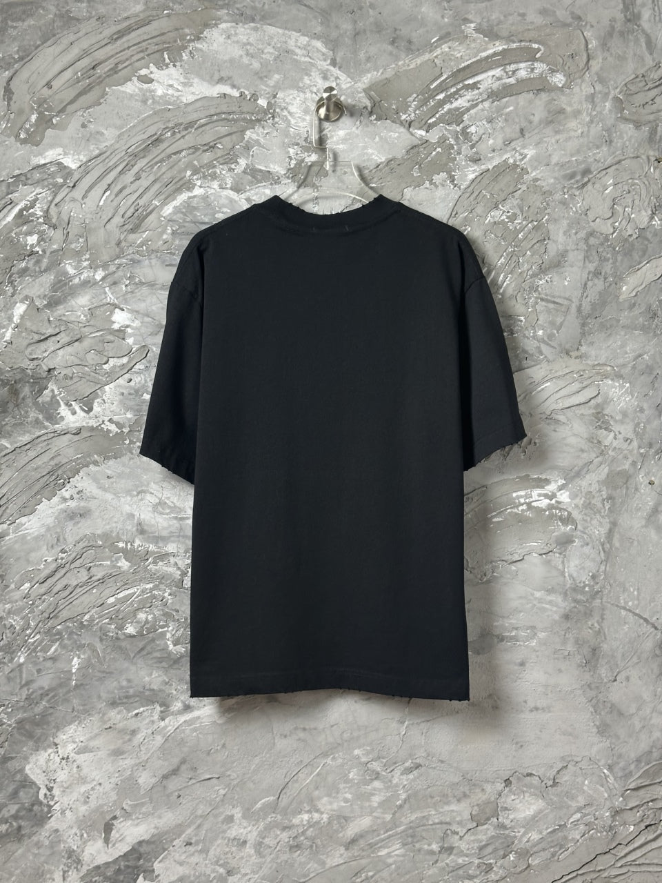 Loose fit version Unisex short sleeved t-shirt