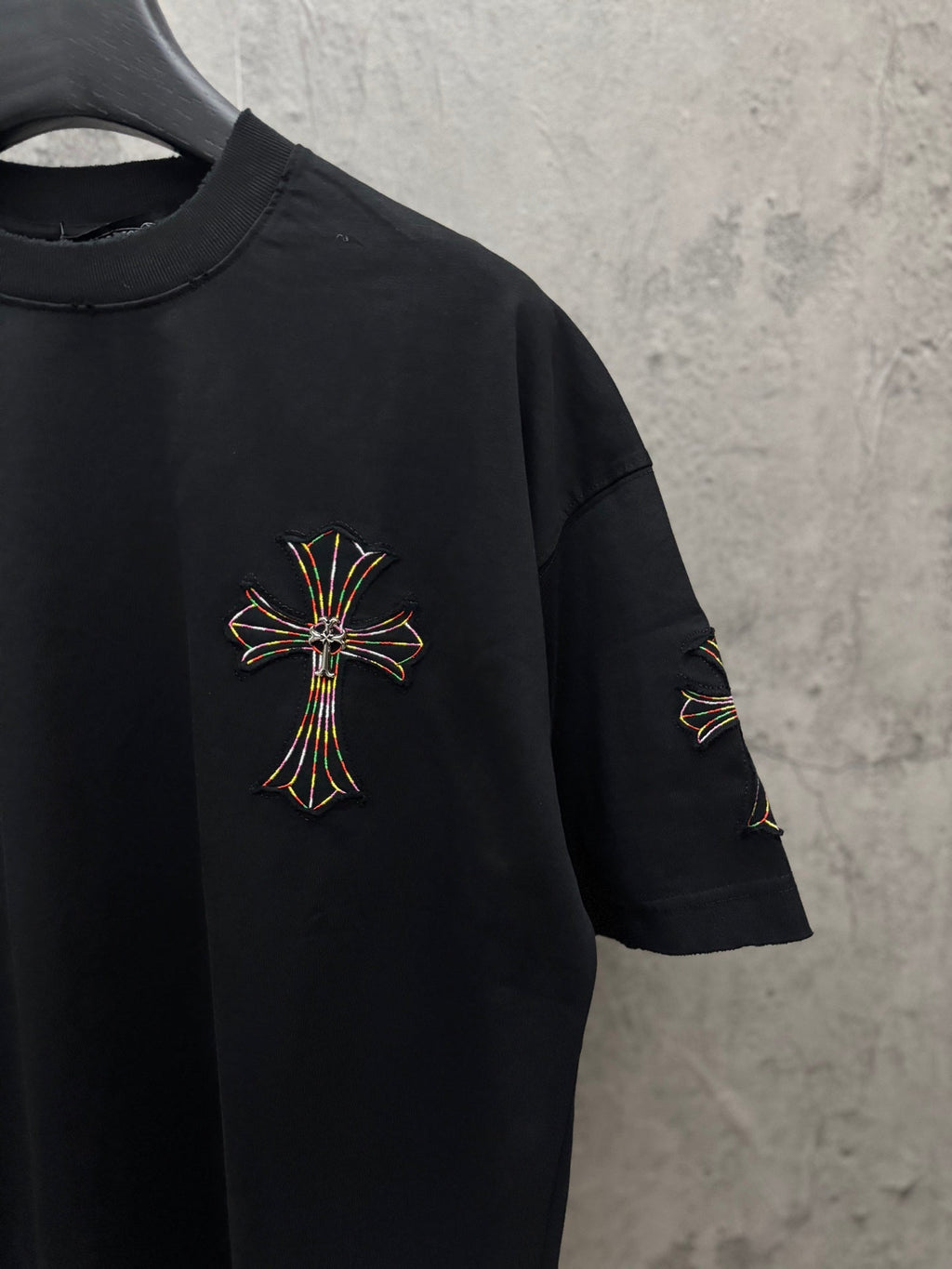 Embroidered couple short sleeved fabric with colored thread