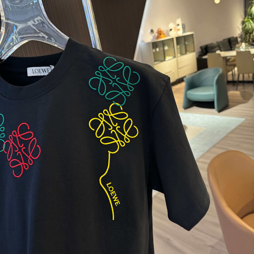 New embroidered letter short sleeved shirt
