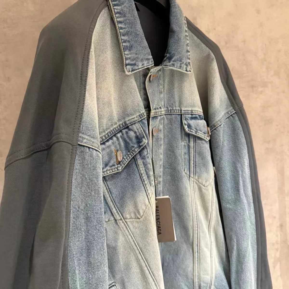 New spliced denim jacket