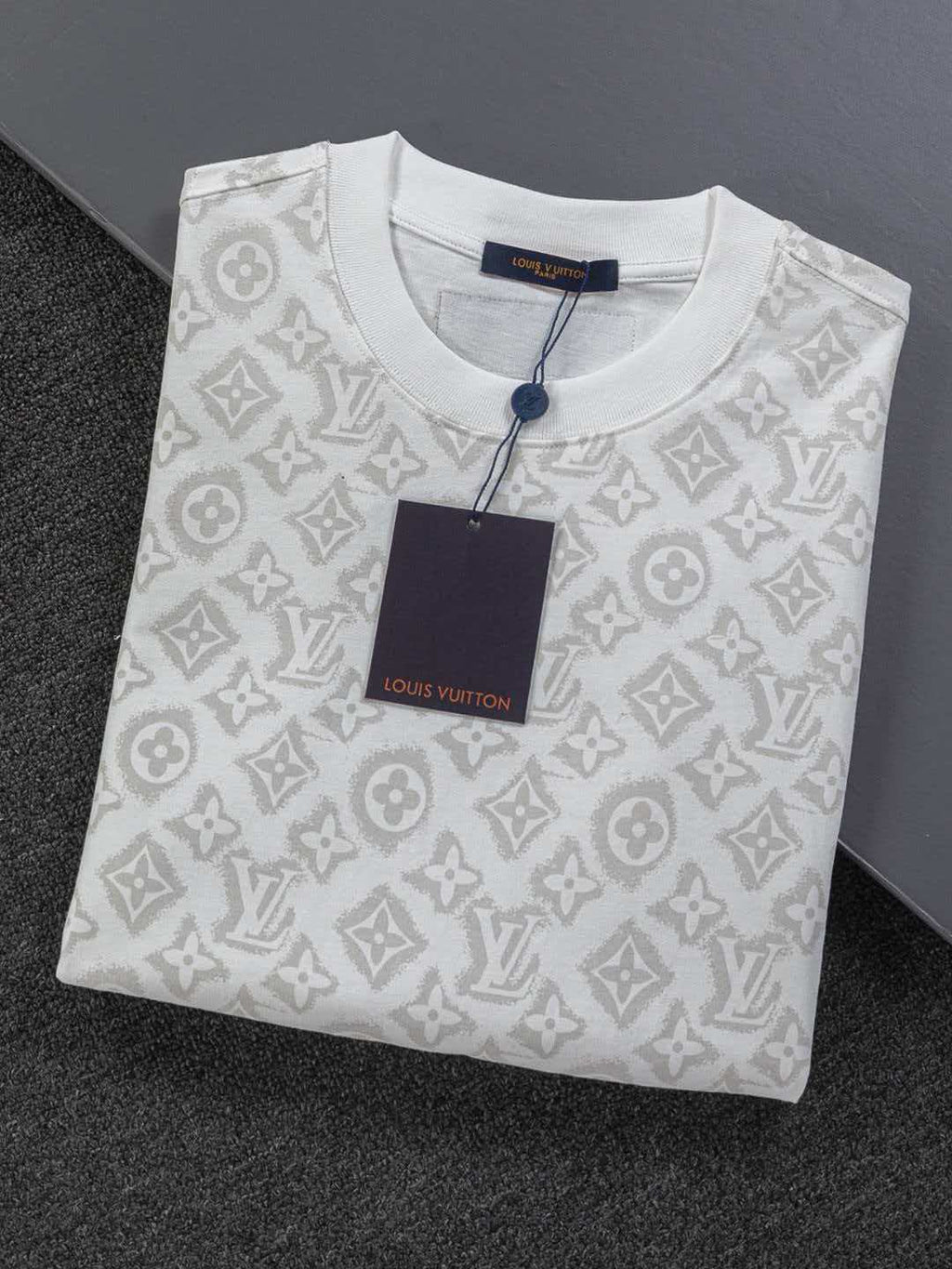 Full printed jacquard vintage letter logo printed round neck short sleeved T-shirt,