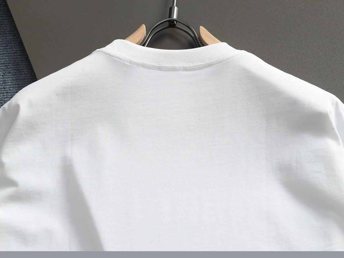 Double sleeve back plaid patch T-shirt