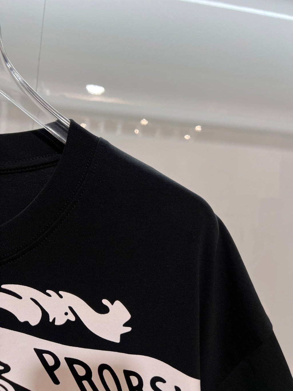Front 3D printed horse offset letter round neck T-shirt