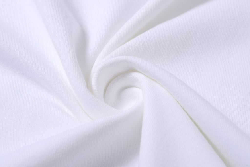 Fashionable classic round neck short sleeved shirt
