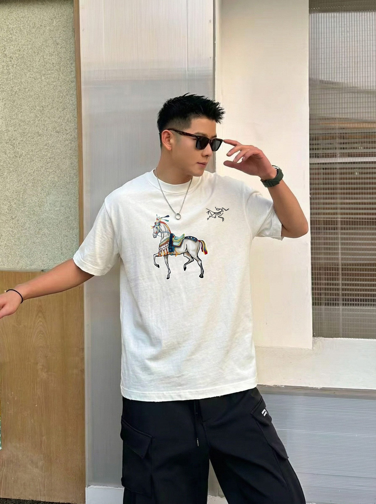 3D color blocked embroidery 🪡 Letter LOGO Phantom Spray Printed T-shirt