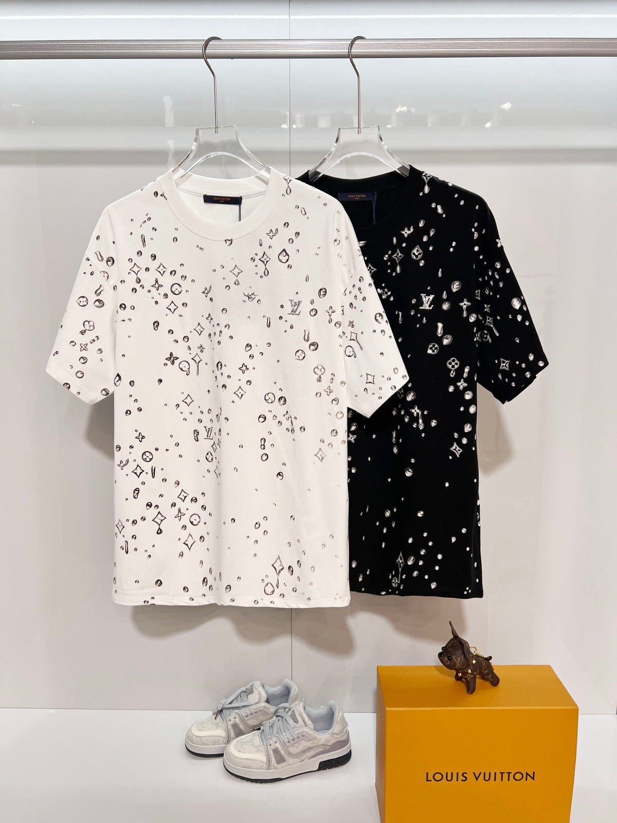 New full body clover unisex short sleeved shirt