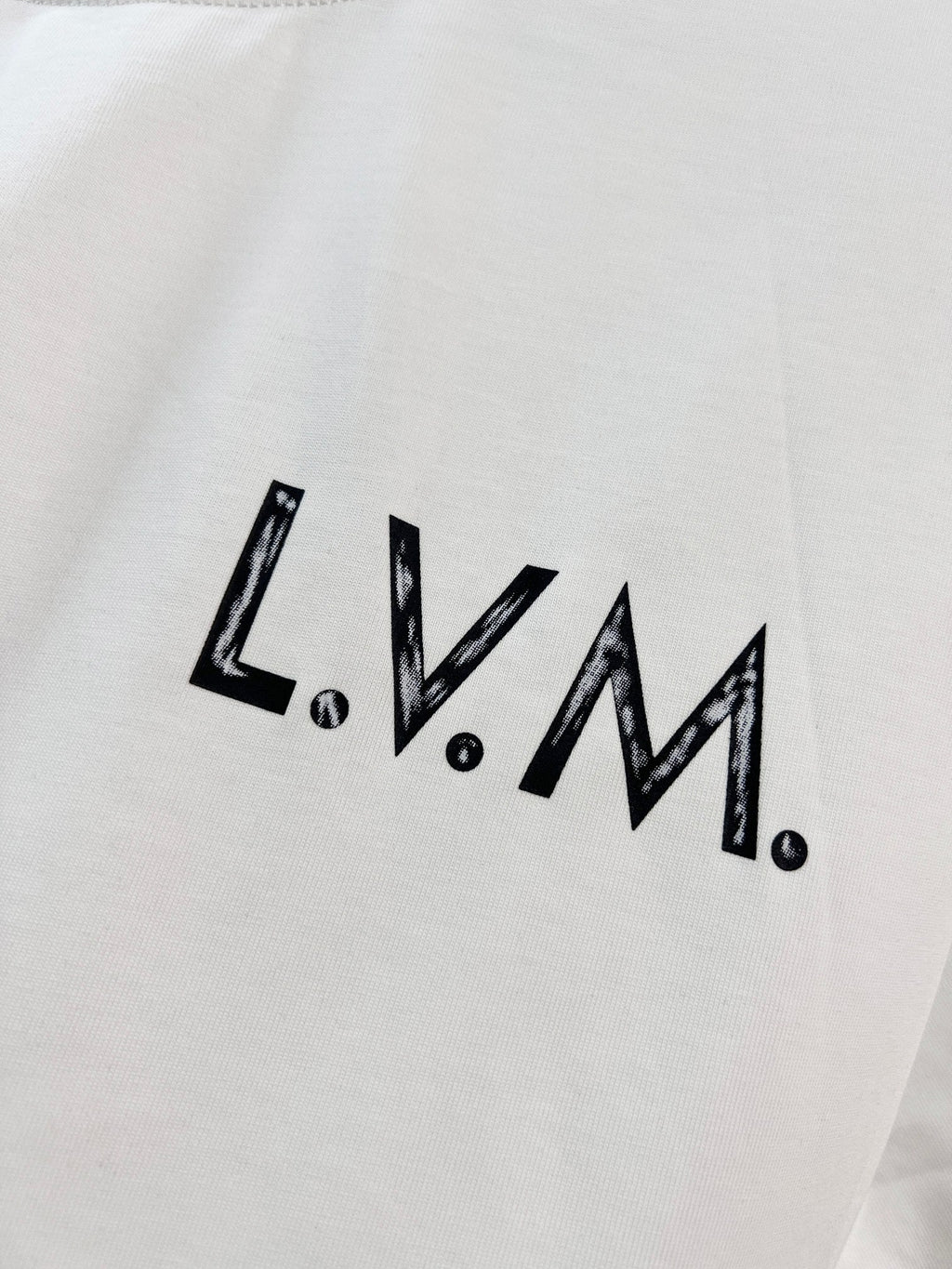 New front and rear blurred letter short sleeves