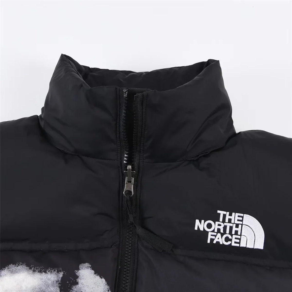 Cloud printed black down jacket