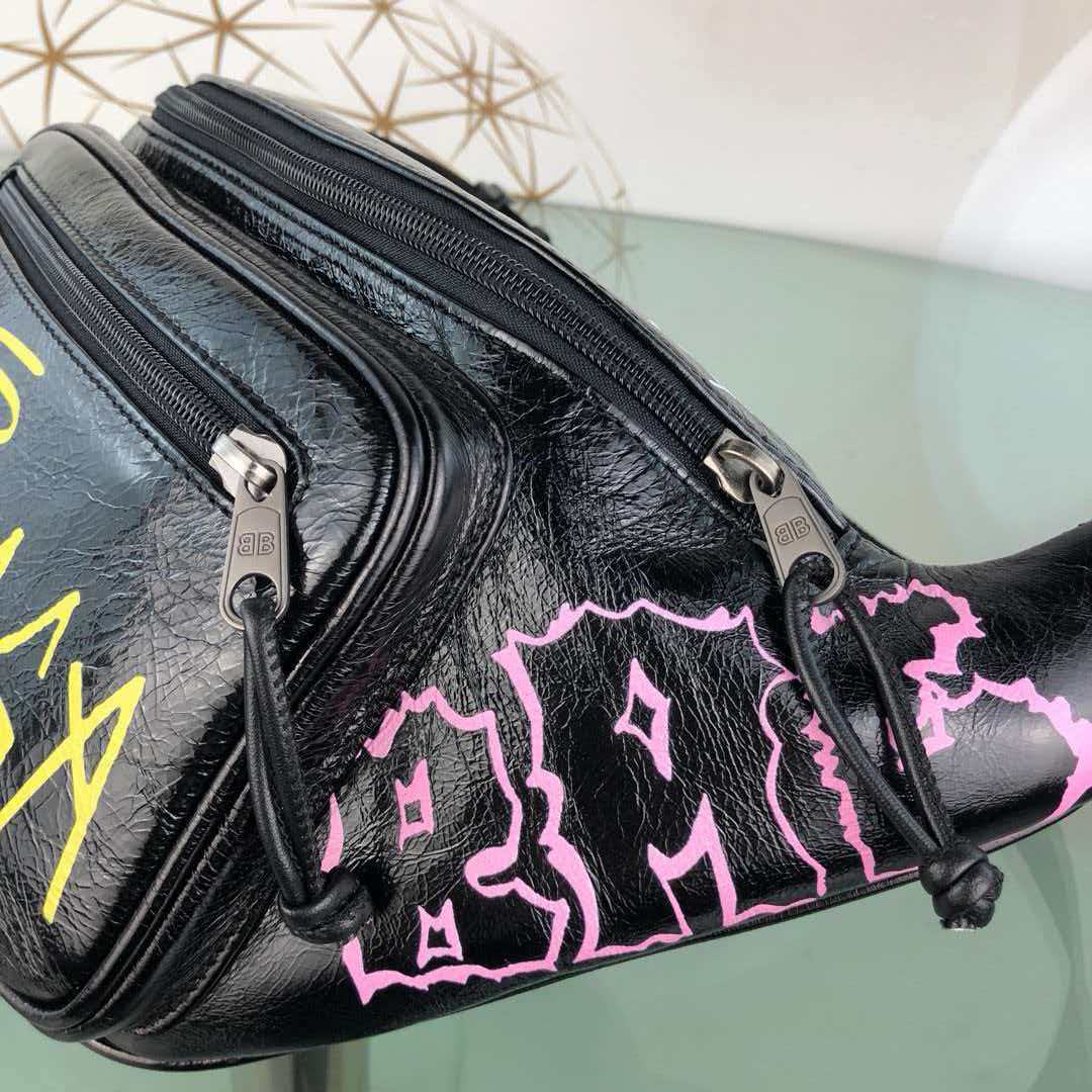 Fragrant leather graffiti waist and chest bag