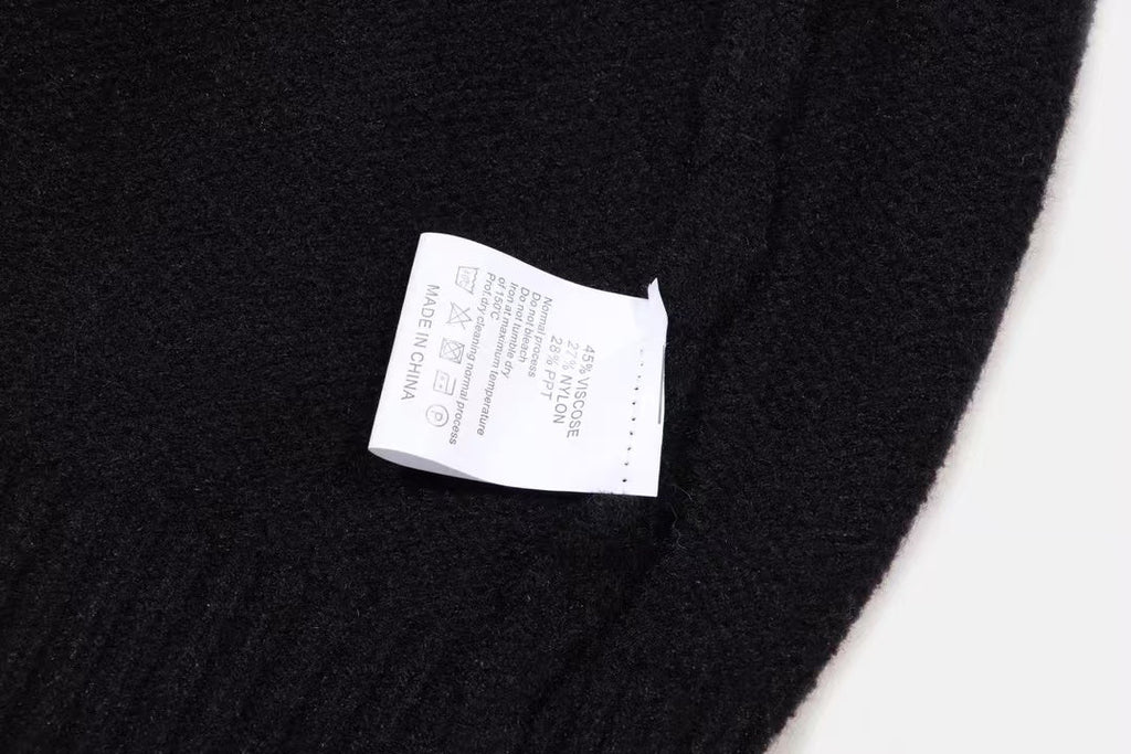 New chest striped jacquard sweater