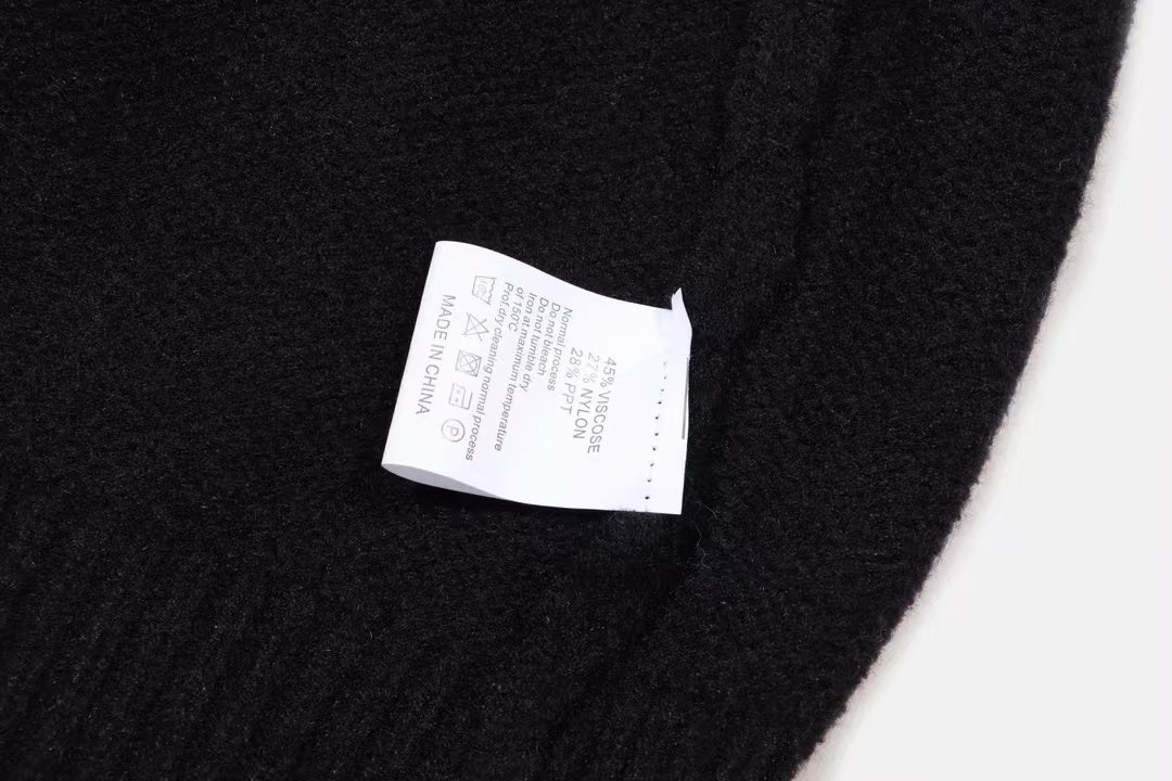 New chest striped jacquard sweater