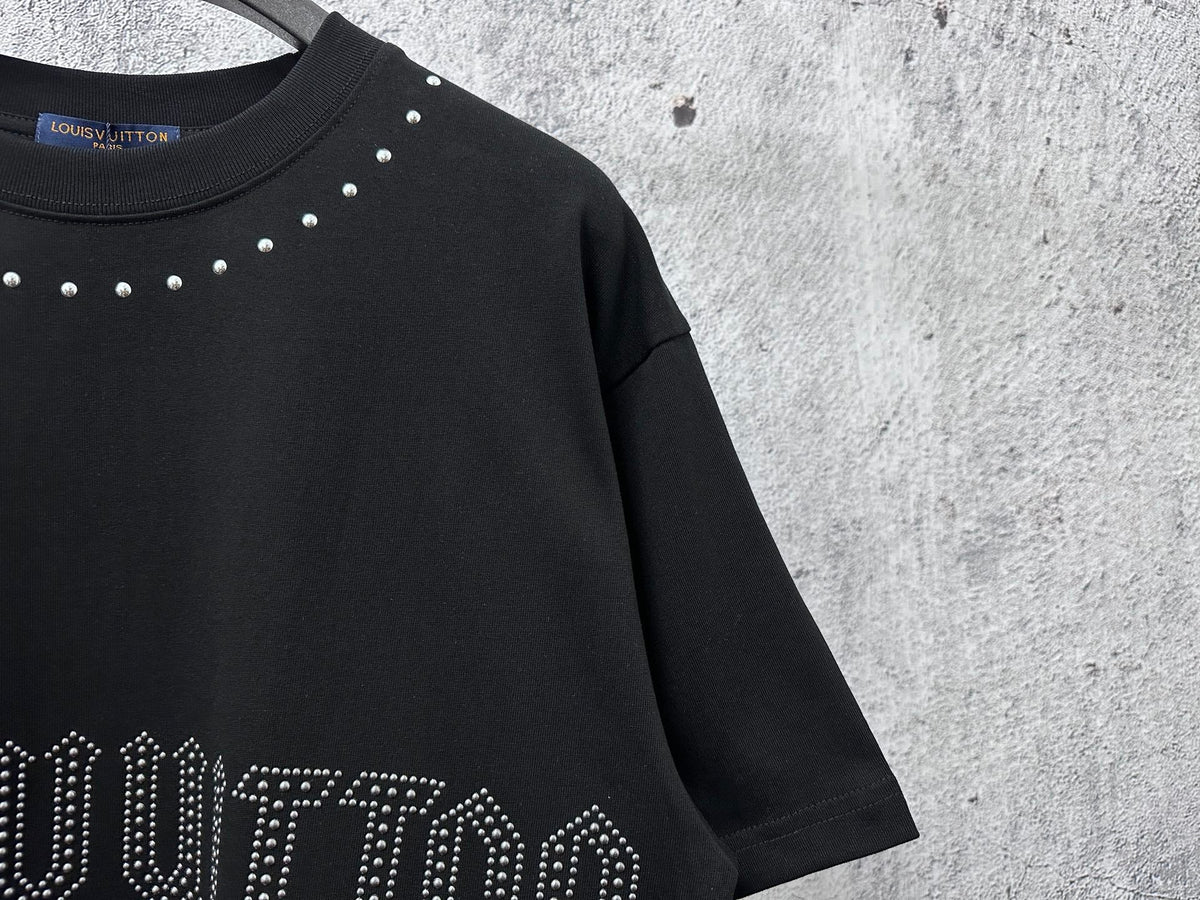 Willow nail rhinestone short sleeved unisex