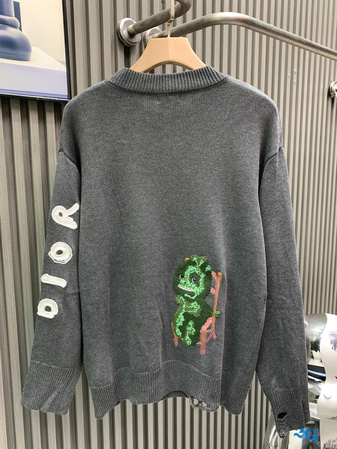 Sheep wool blended plain knitted sweater