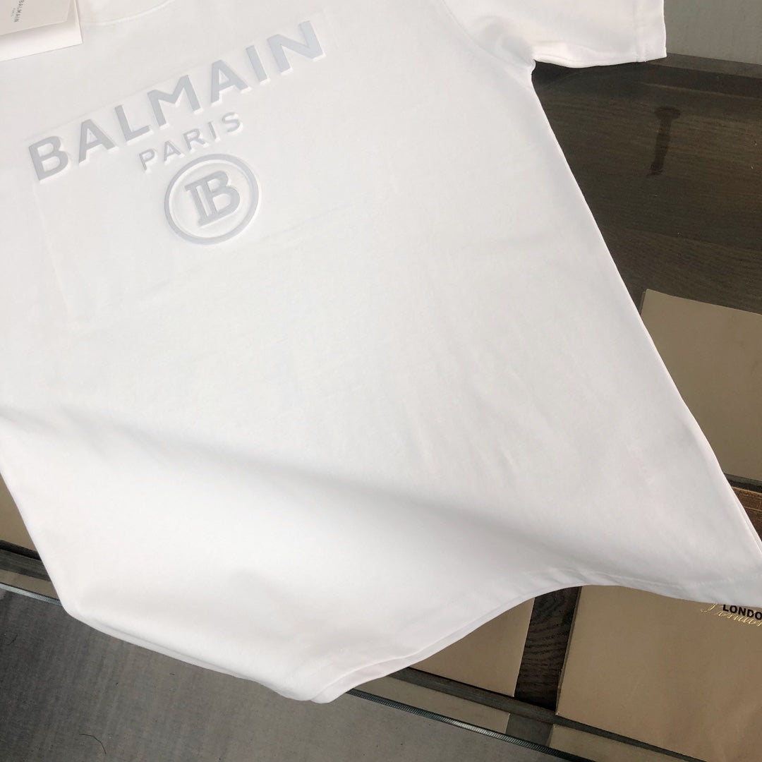 Adhesive printed letter round neck short sleeved T-shirt