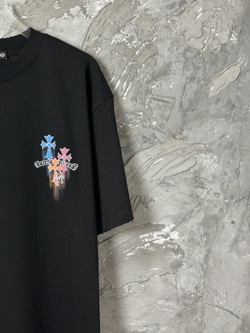 Loose fit version Unisex short sleeved t-shirt