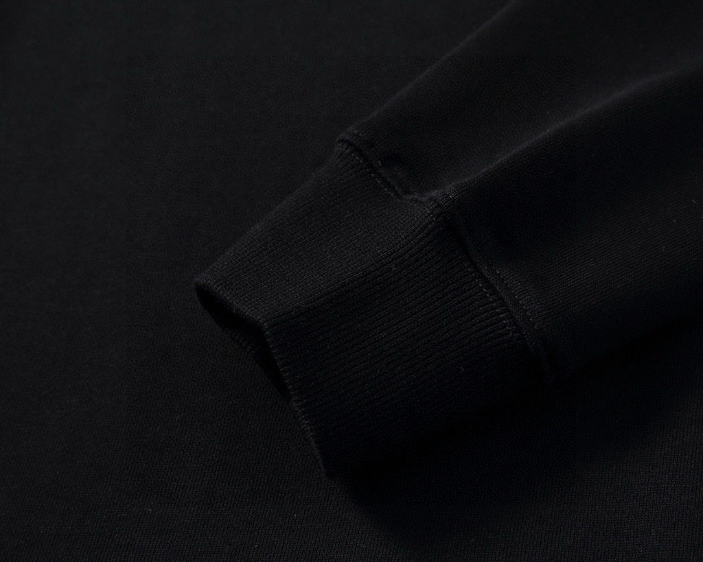 New long sleeved round neck sweatshirt 11