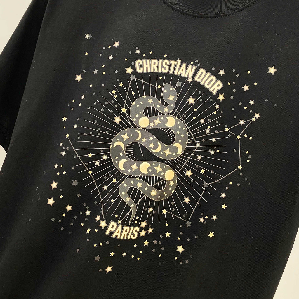Chest sticker printed logo round neck short sleeved T-shirt 10