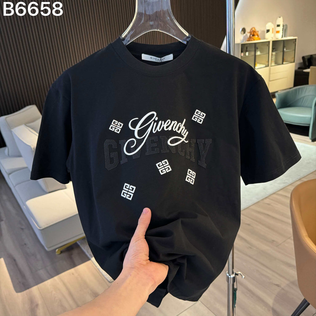 New embroidered letter short sleeved shirt