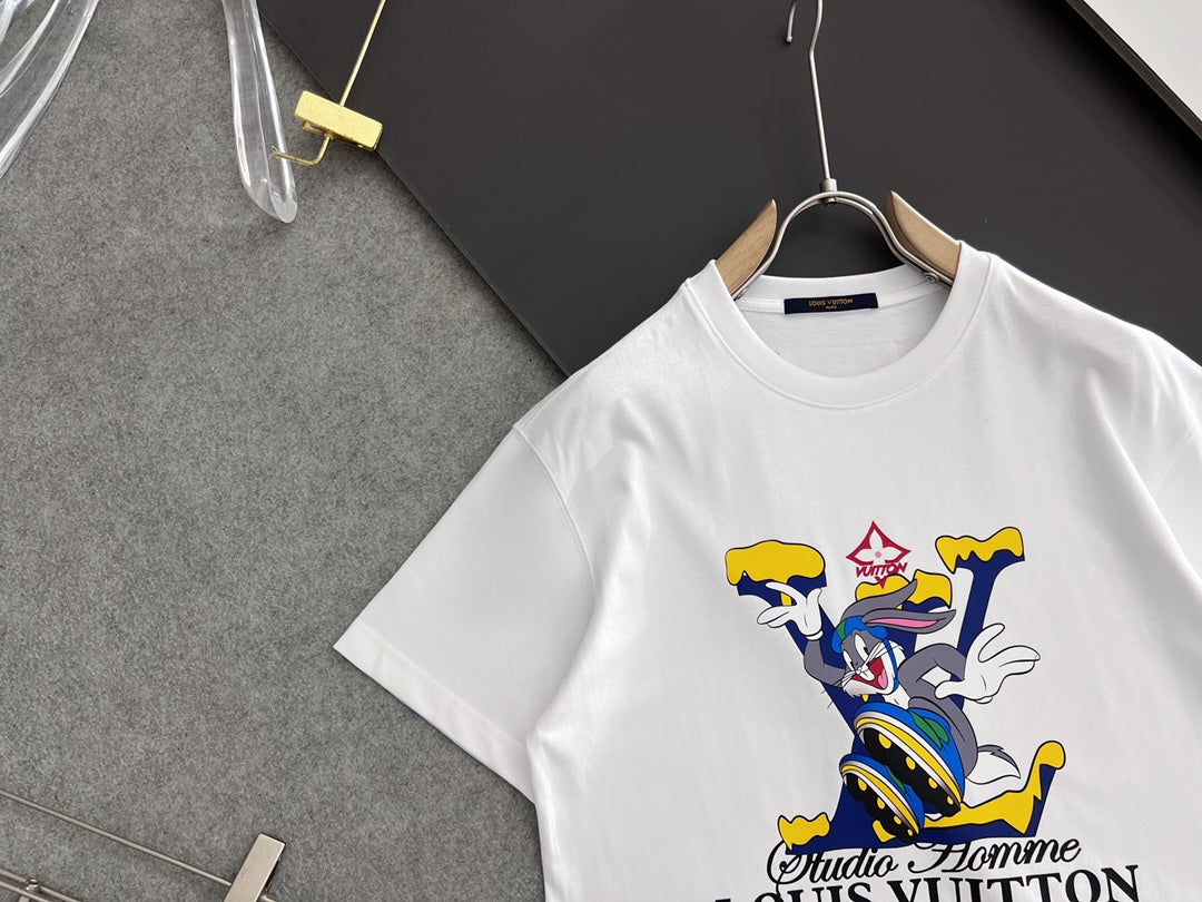 Summer new round neck short sleeved T-shirt!